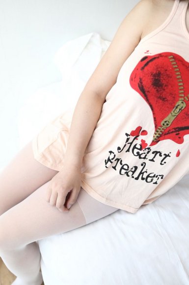 【爱游戏移动平台】“败家爷们”正冲破你的认知 “他经济”时代的格调与颜值小议(图2) 爱游戏官方应用